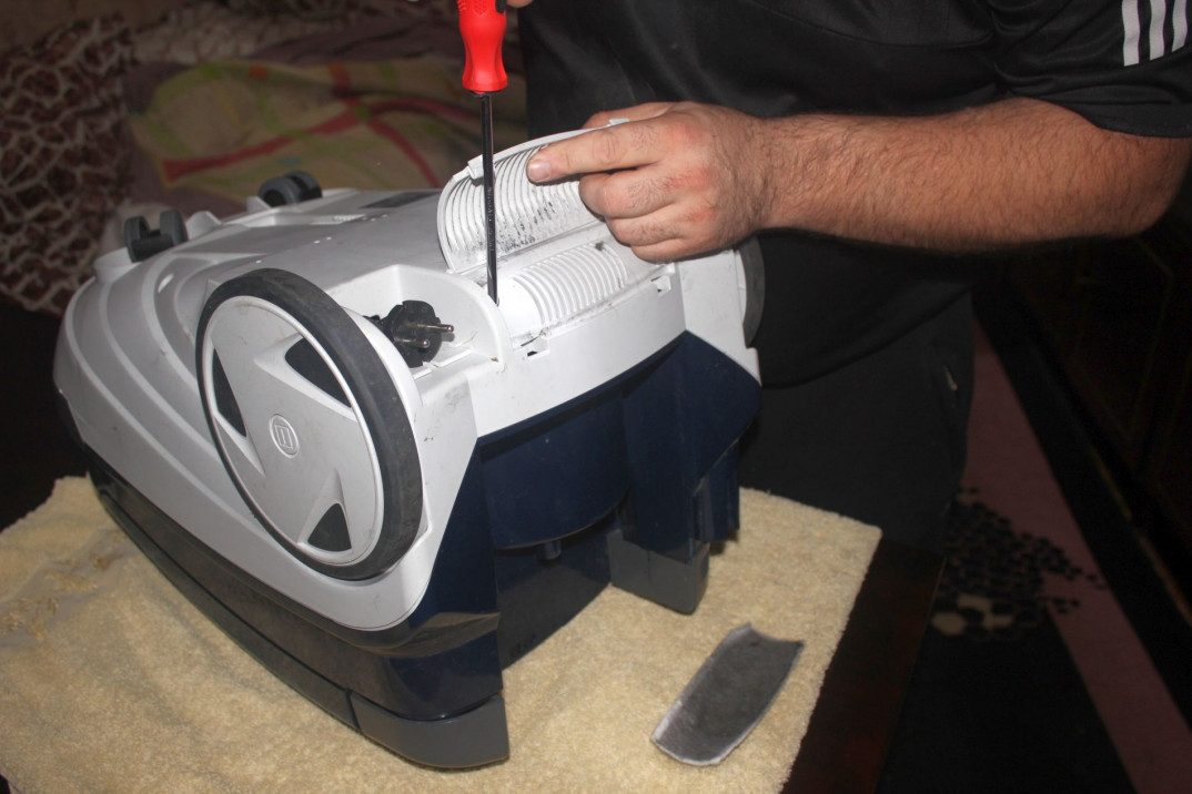 Ремонт пылесосов в Омске на дому | Вызов мастера недорого